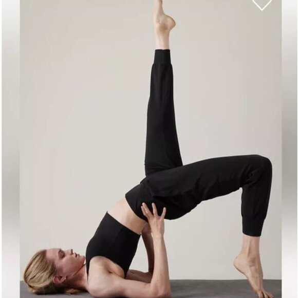 Athleta Black Salutation High Rise Jogger Athletic Pants 20623 - Picture 2 of 12